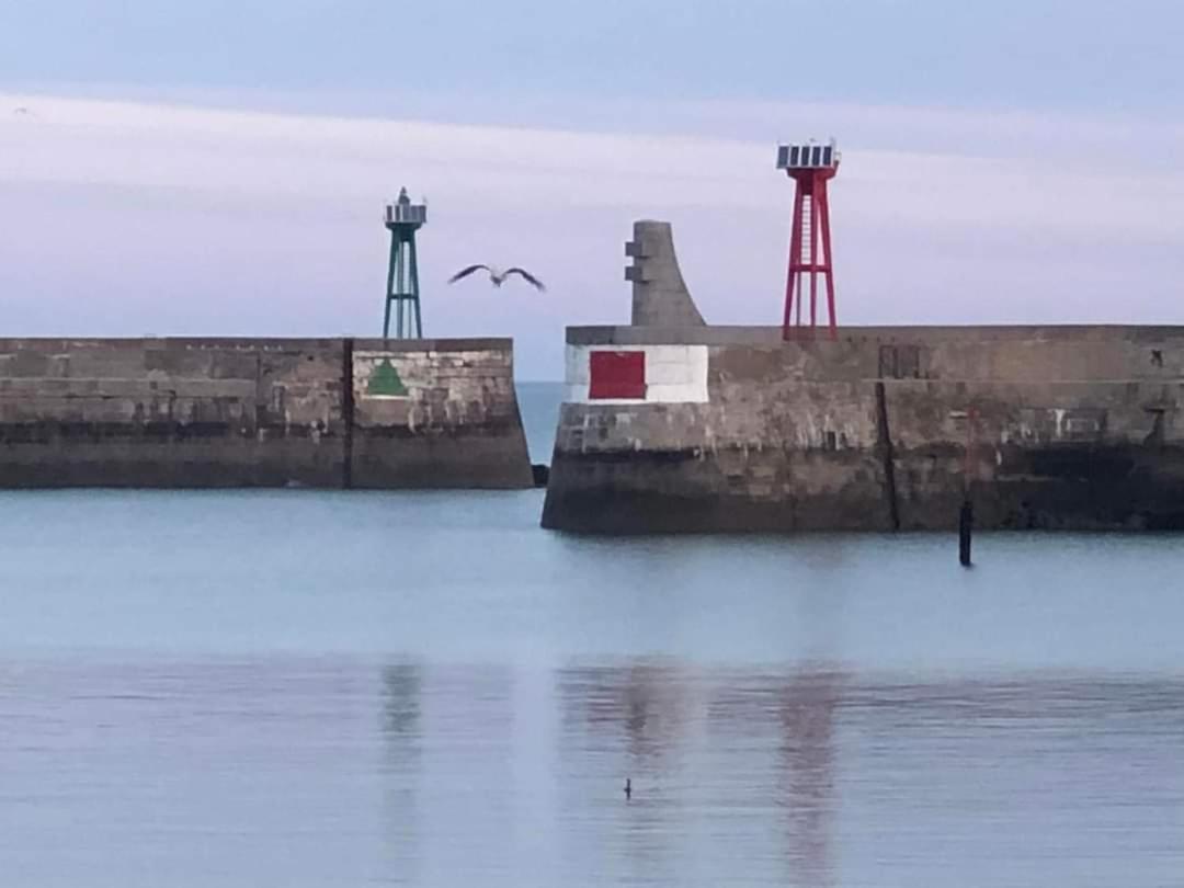 Les Pommiers Duplex Cosy Tout Confort Dans Maison Neuve Avec Terrasse Entree Independante 5 Mn De Bayeux Et 10 Mn Plage Du Debarquement Sommervieu ภายนอก รูปภาพ